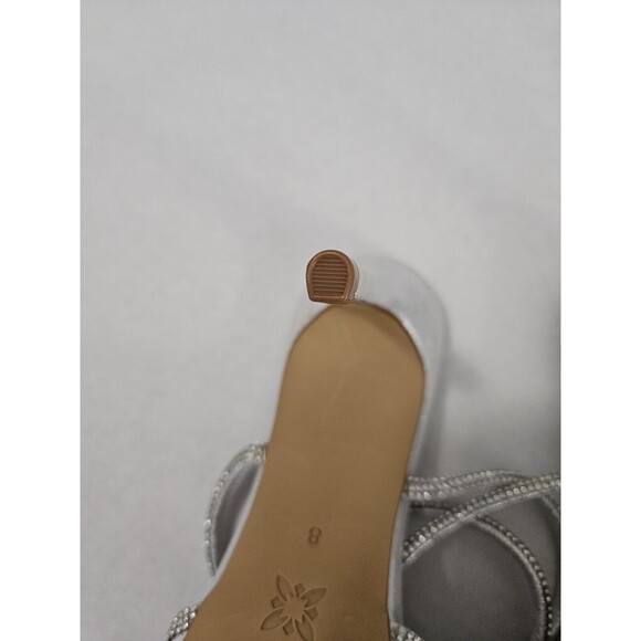 BCBGeneration Annese Silver And Rhinestone Heels Ankle Straps Size 8 Swiftie - Picture 8 of 8